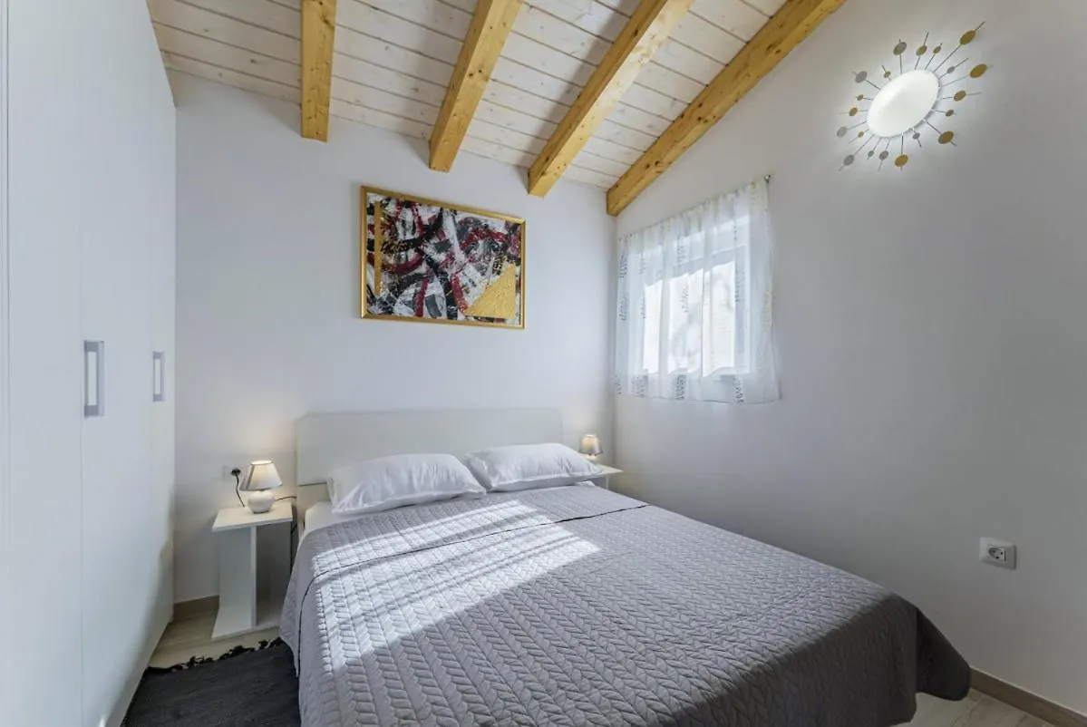 Holiday home Modean In Pula - Haus Fuer 2-3 Personen Villa